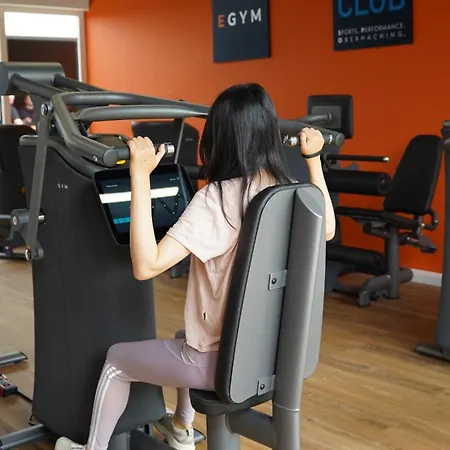 Sportschule 欧波哈赫英